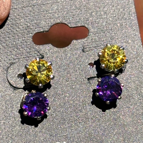 E58. Swarovski Crystal Silver or Gold Overlay Emerald amethyst Stud Earrings - Picture 15 of 16